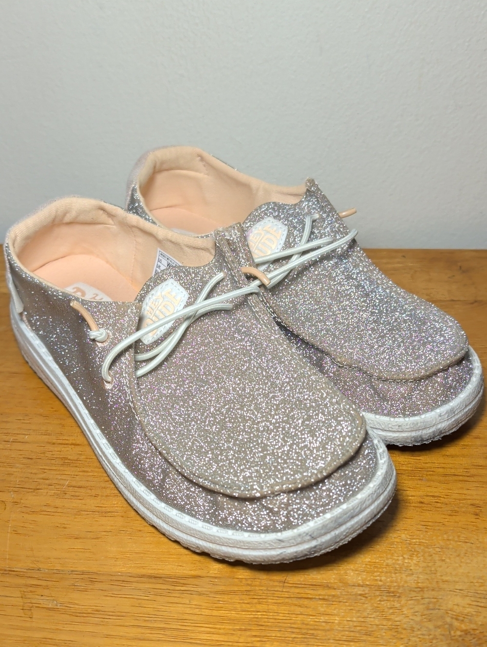 Hey Dude Wendy Metallic Sparkle Slip-on Sneakers Rose Gold Women's Size 6
